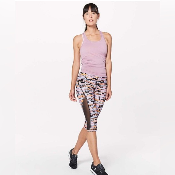 Lululemon Sun Runner Crop Inversion Multi Color Cropped Leggings - Picture 3 of 16